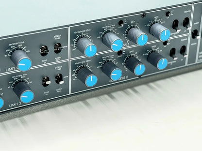 MK-609 Precision Stereo Diode Limiter/Compressor