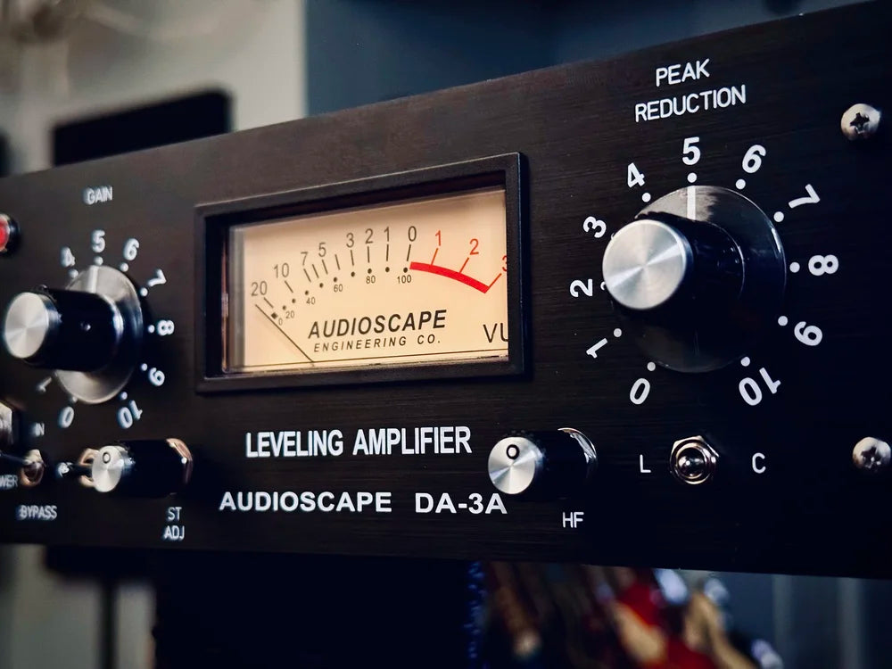 DA-3A Dual-Channel Optical Leveling Amplifier