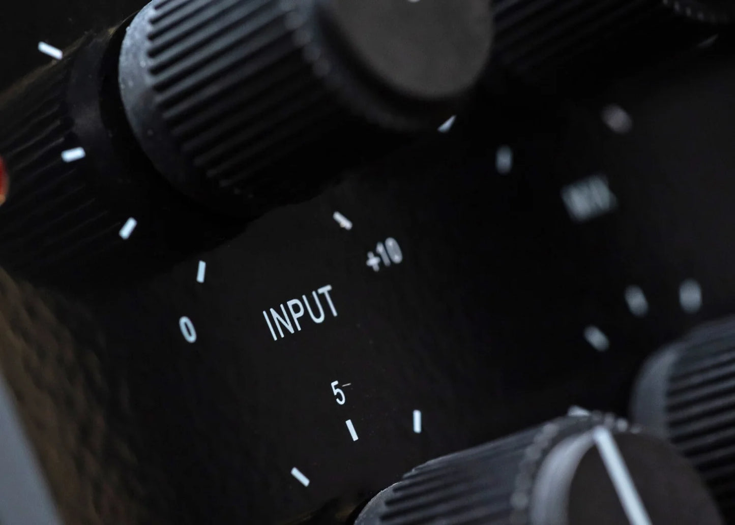 XL-305R Equally Tempered Stereo Reverb